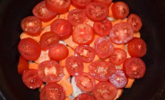 слой помидоров