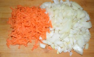 готовим морковь илук