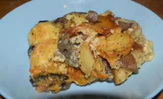 запеканка картофельная с грибами